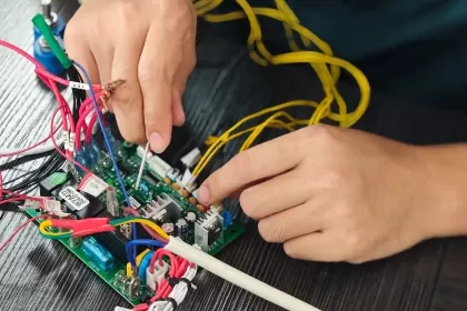 Ingénieurs électriciens